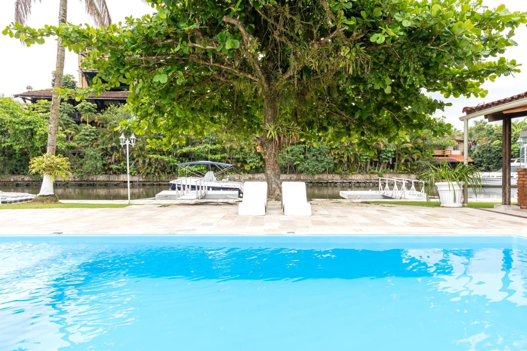 Casa Na Marina Com Piscina Churrasqueira E Pier กัวรูจา ภายนอก รูปภาพ